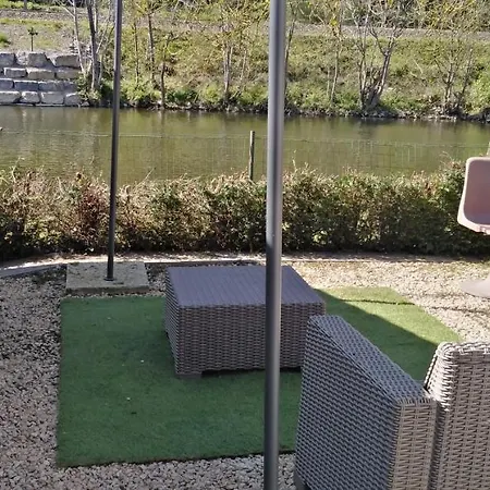 Les Pieds Dans L'ambleve Camping